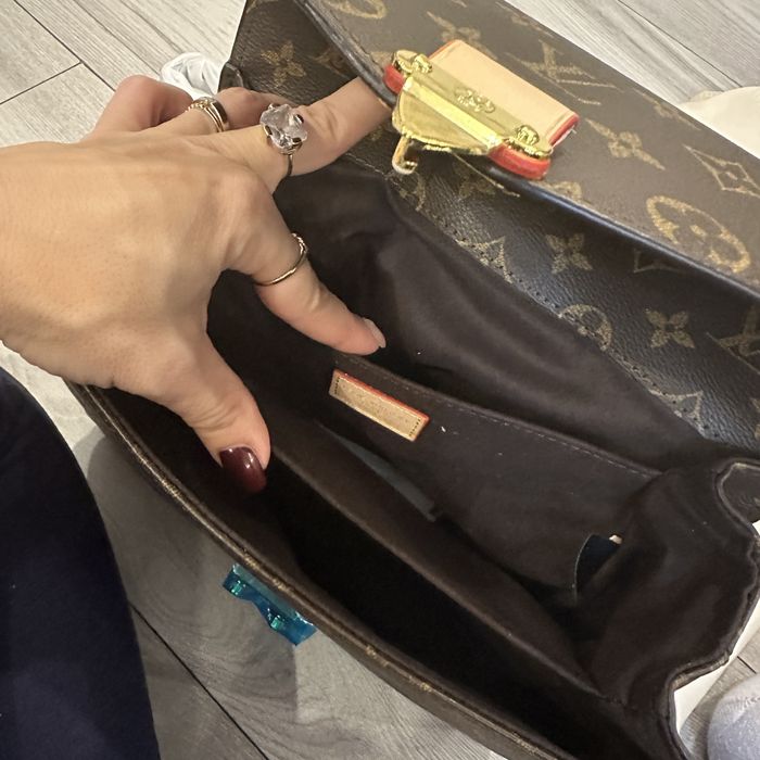 Geanta Louis Vuitton noua