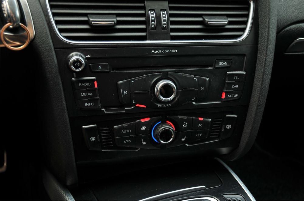 Audi A4 2.0TDi 143CP Break/Full Led/Dublu Climatronic/
