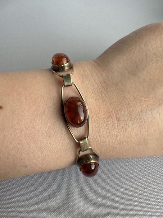 Bratara din argint si chihlimbar