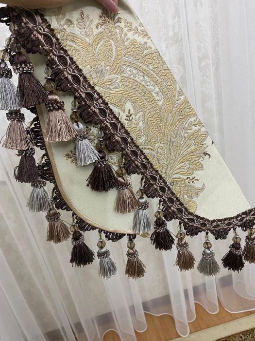 Шторы качественные, золотые