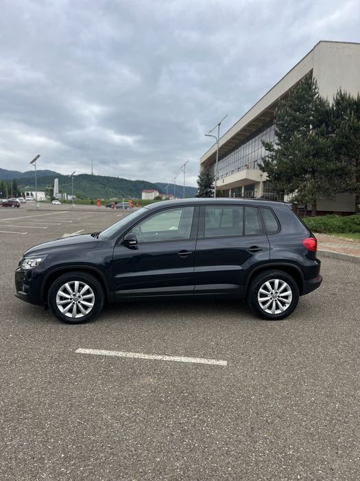 Volkswagen Tiguan, 2.0 diesel, faruri LED, model 2012, webasto,