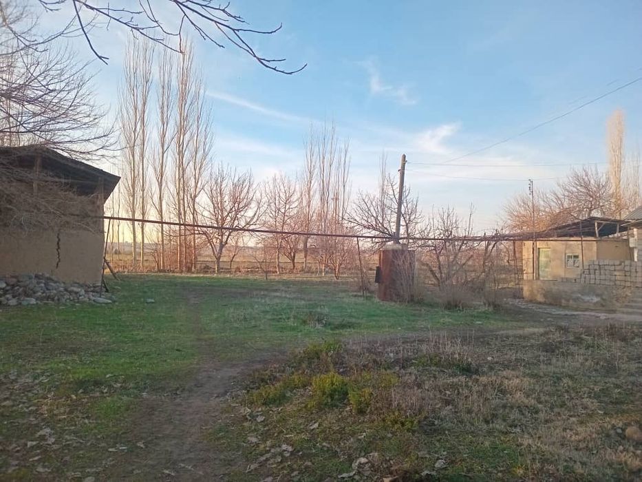 Учаска уй сотилади 20 сотик