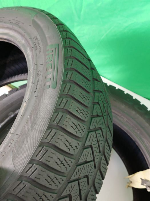 215/55R17 Pirelli stare foarte buna DOT21