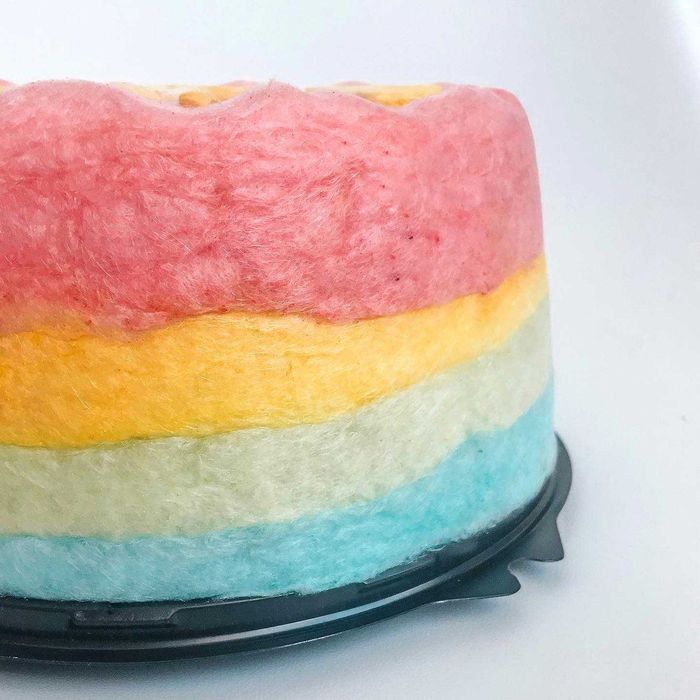 Торт из сладкой ваты