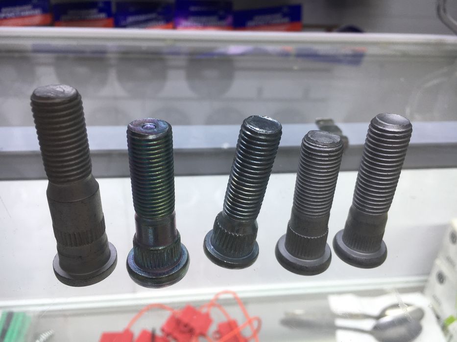 Шпильки колёсные для авто