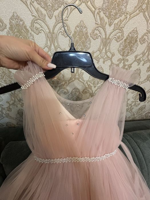 Продам палатье праздничное