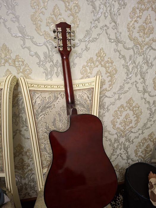 Gitara klassichiskiy qilingan