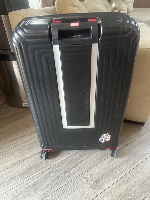 Използван куфар samsonite