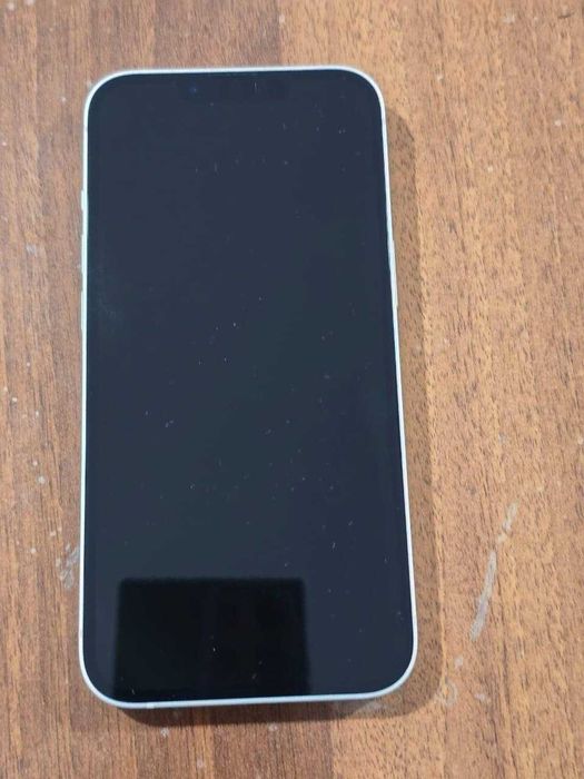 iPhone 13 128gb в идеальном состоянии