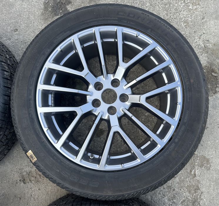 Jante + Cauciucuri Maserati / Alfa Romeo : 235 55 19, ET 29 / 8J, M+S