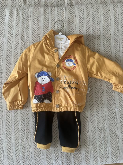 Продам детские костюмчики