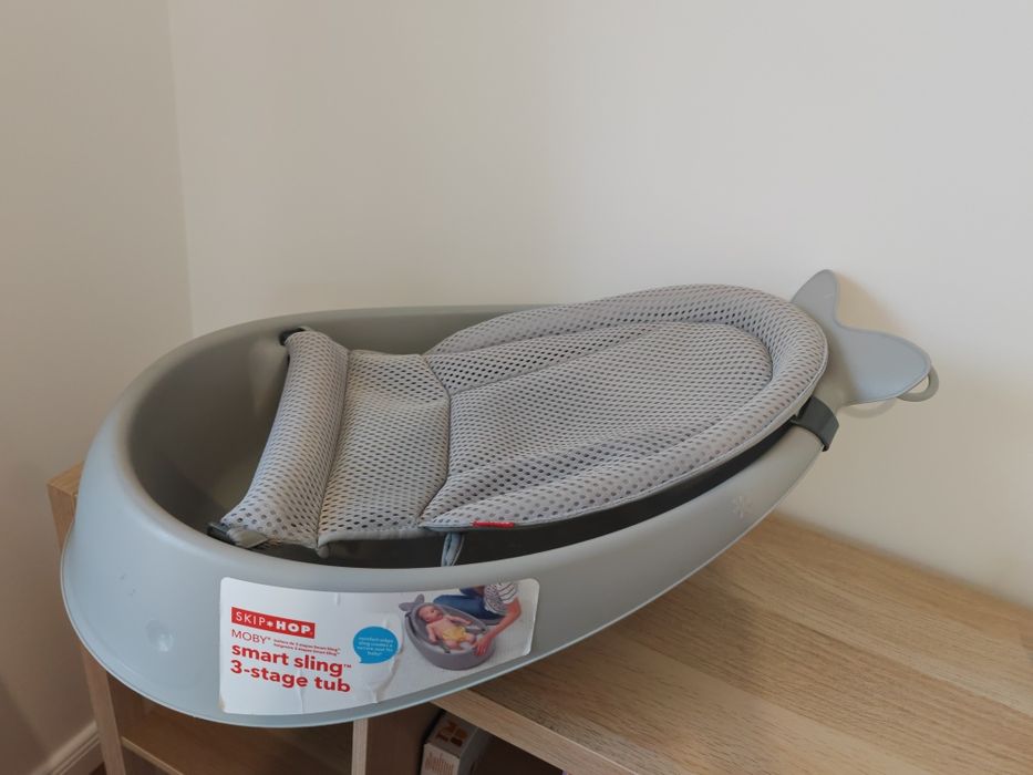Cada Skip Hop cu suport ergonomic pentru bebelusi