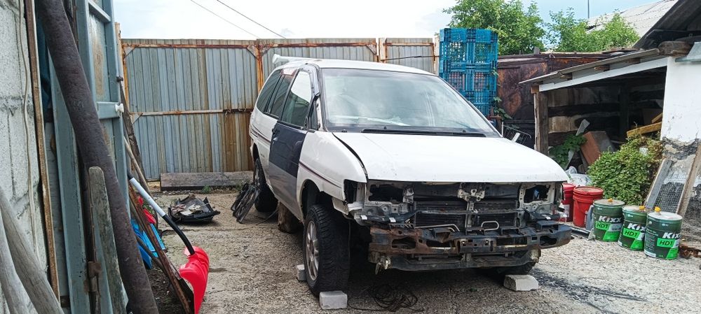 Ниссан прерия джой