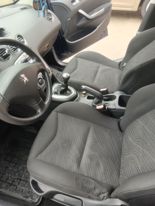 Vind Peugeot 308 1.4 i 95Cp 113.000Km