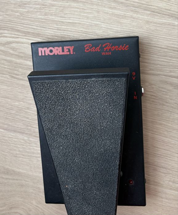 Pedala Wah Molrey Bad Horsie