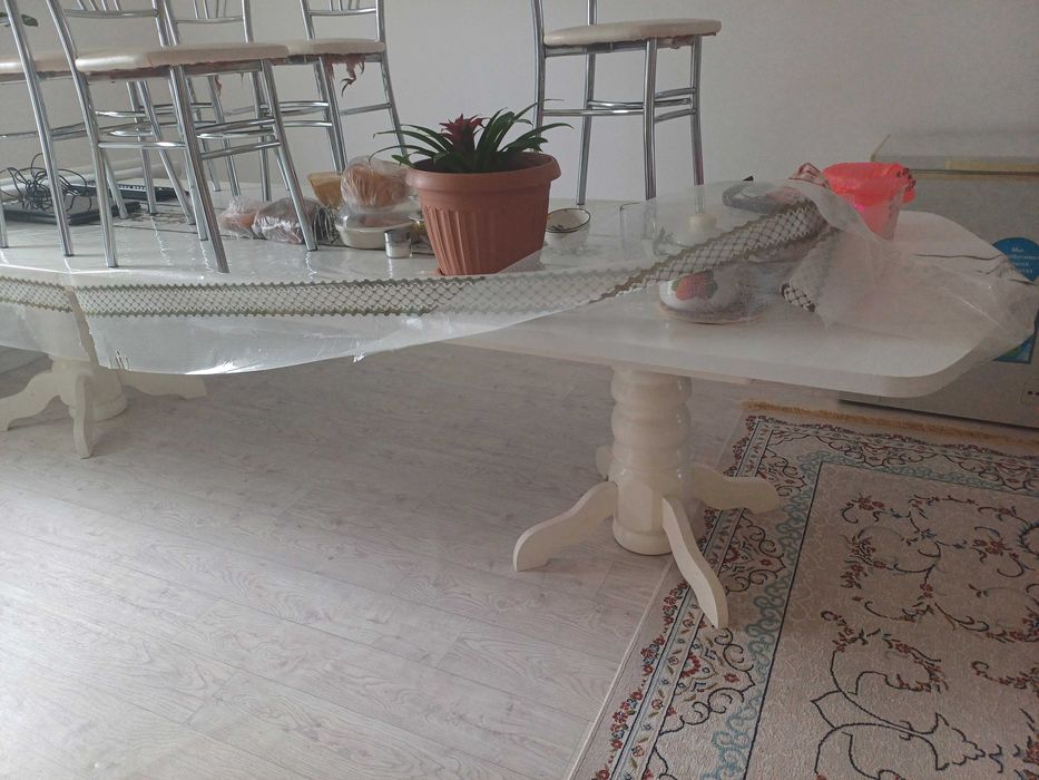 Стол гостиный длин 4,5м