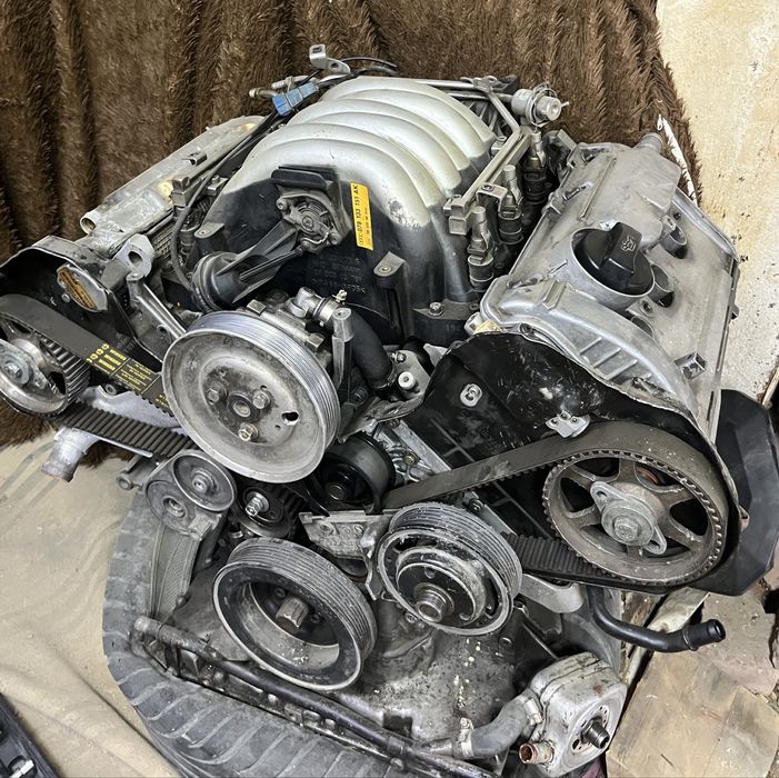 Двигатель по запчастям Audi A6C5 2.4 ALF