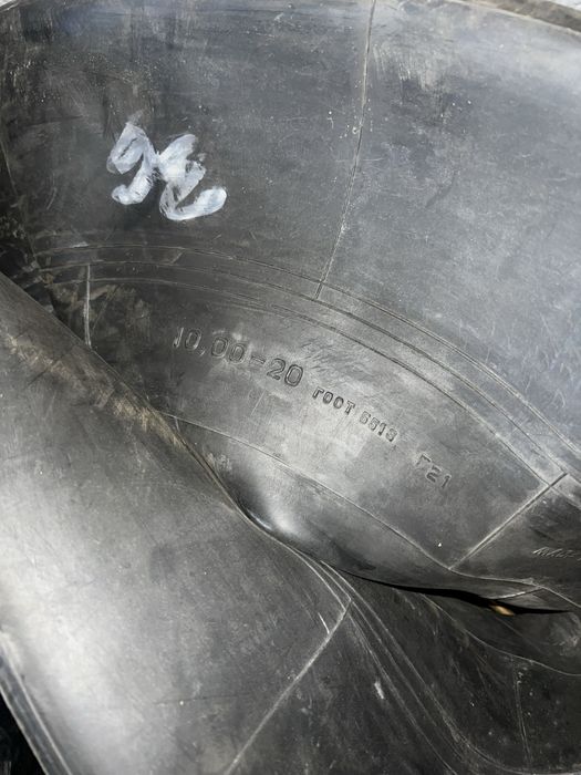 Камера 10.00R20.