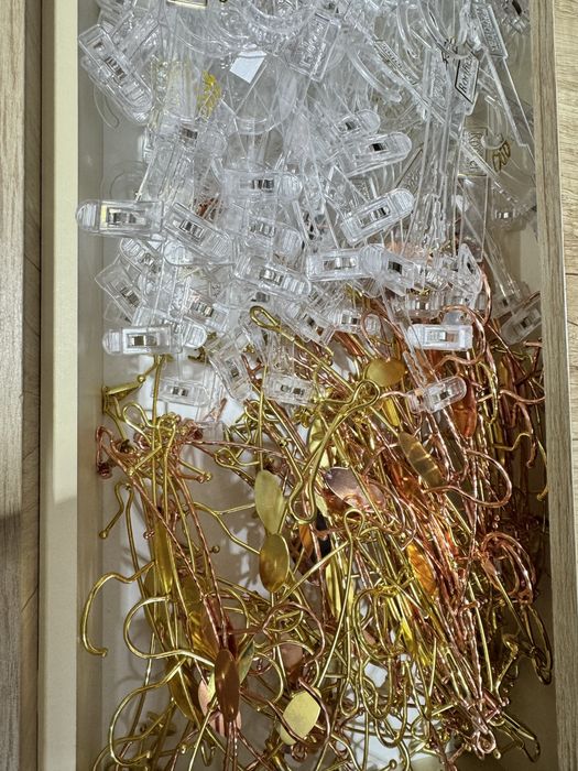 Продам вешалки стеллажи для белья