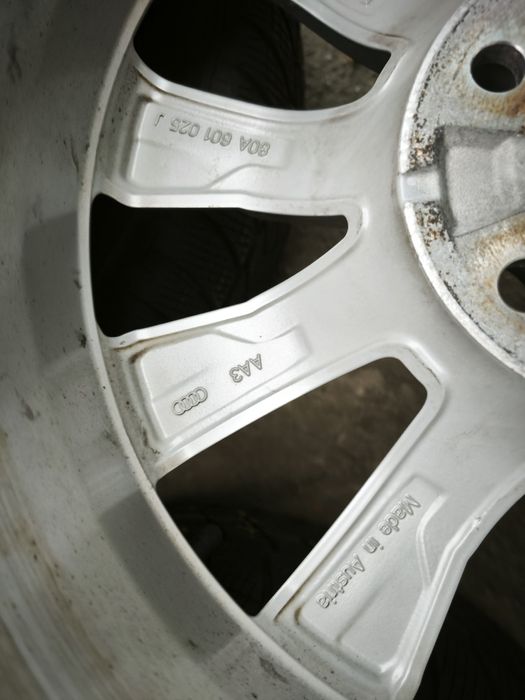 17" оригинални алуминиеви джанти за Audi Q5.