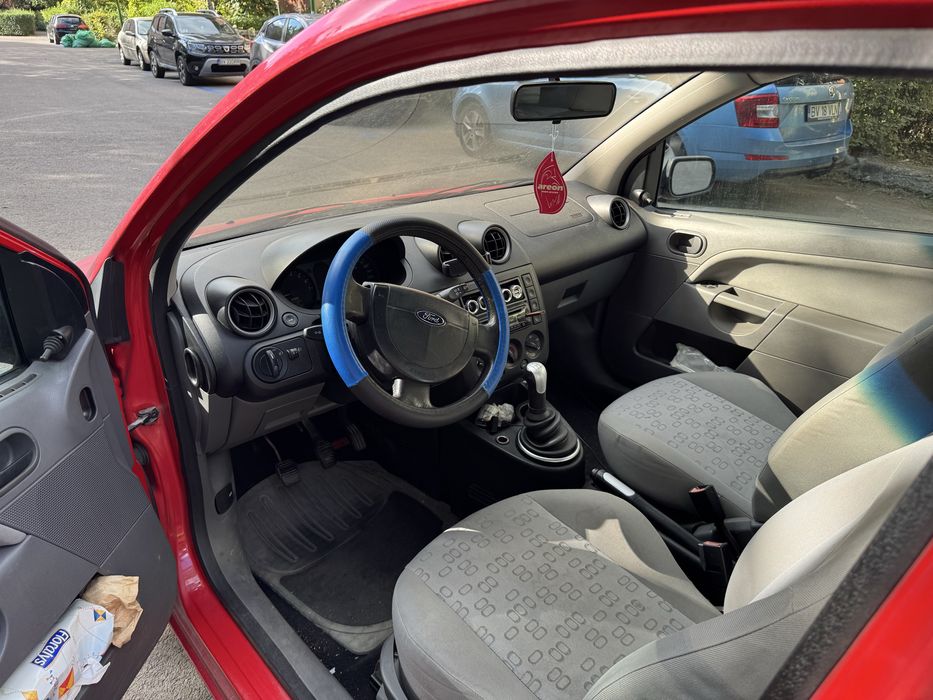FORD Fiesta 2003 — imagine 3