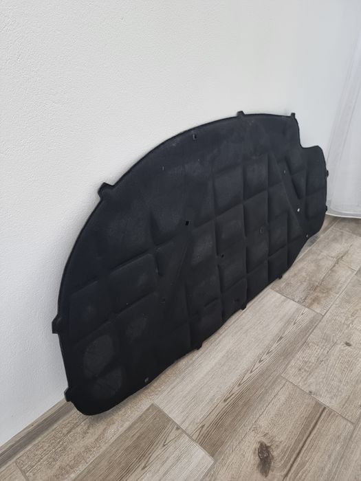 Capitonaj Pasla capota motor VW Golf 5 Jetta Diesel Benzina 2003-2009