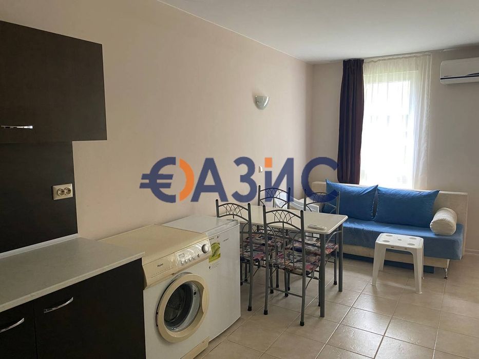 Продава се Едностаен апартамент в к.к. Слънчев бряг - 42 кв.м за 1334 €/кв.м - Снимка #3