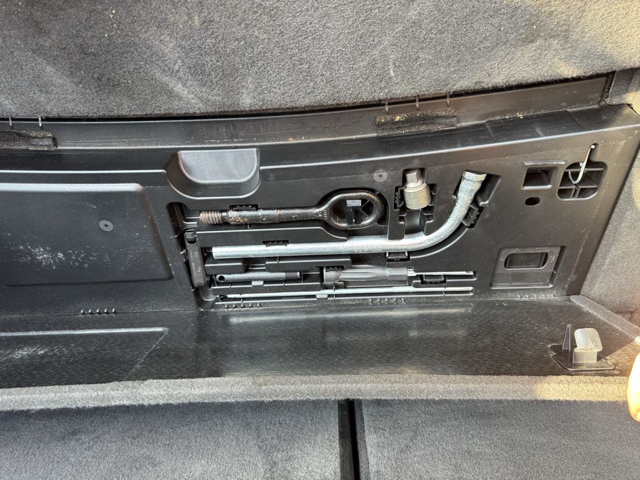 Ауди а4 б8 на части / audi a4 b8 2.7 tdi