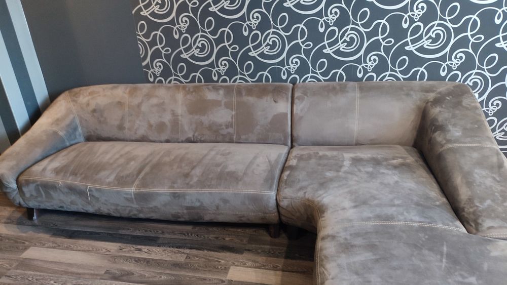 Диван с табуретка