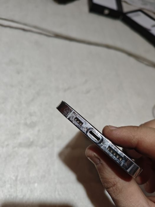 Продам iPhone 12 pro