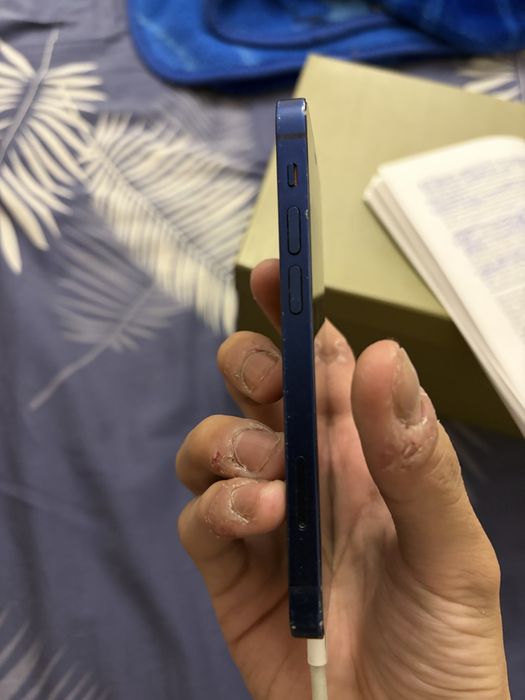 Iphone 12 mini sotlad