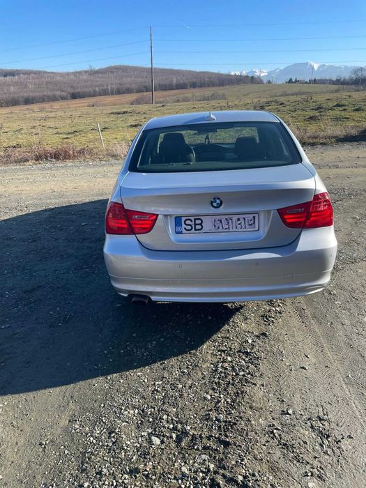 BMW Seria 318 Diesel, an 2011, Consum mic, Motor fiabil