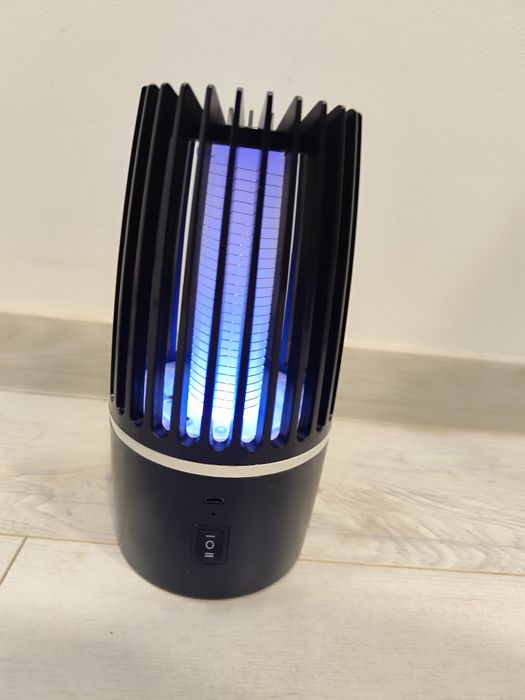 Лампа за убиване на комари