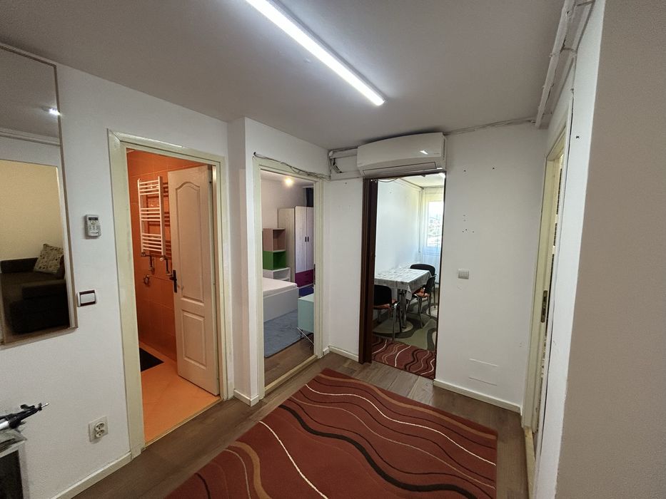 Apartament 2 camere ,parcare in Floresti