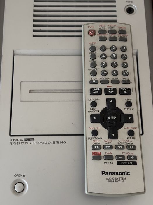 Музыкальный центр DVD Panasonic SA PM91D