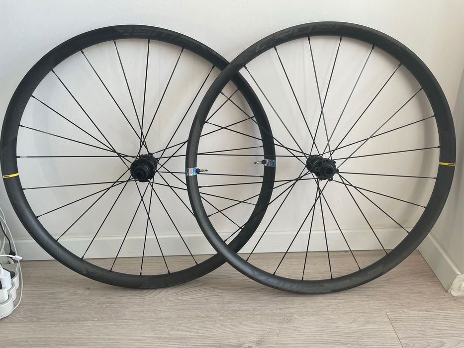 Roti carbon MTB Mavic Crossmax SL Ultimate 30 29 ( dt swiss, roval )