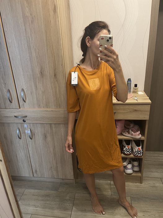 Рокля тениска Armani Exchange S нова с етикет