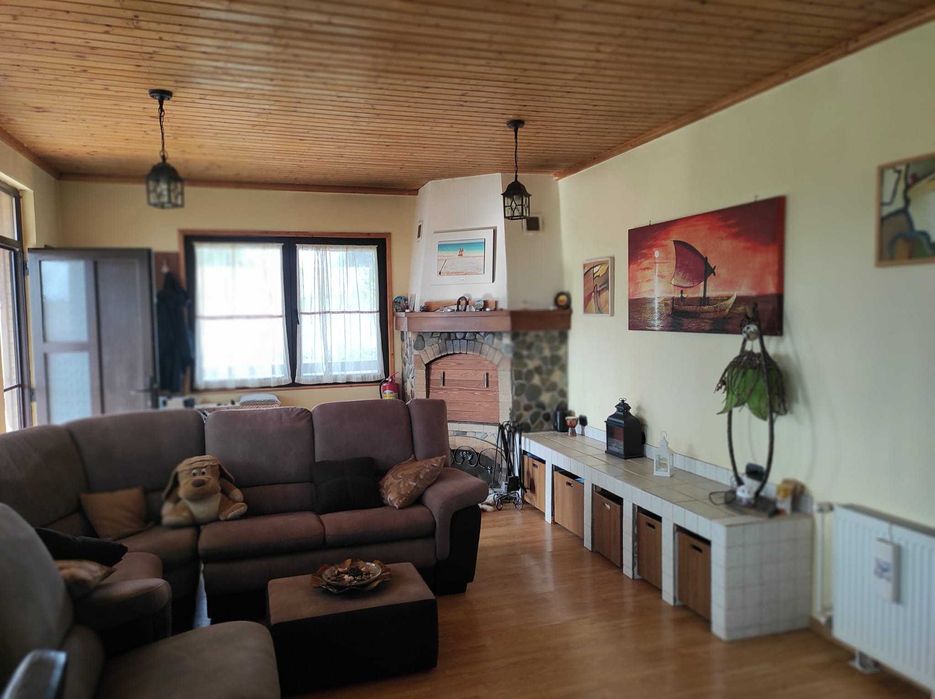 SUCEAVA Moara Nica CASA de LEMN (noua) Moara Nica • OLX.ro