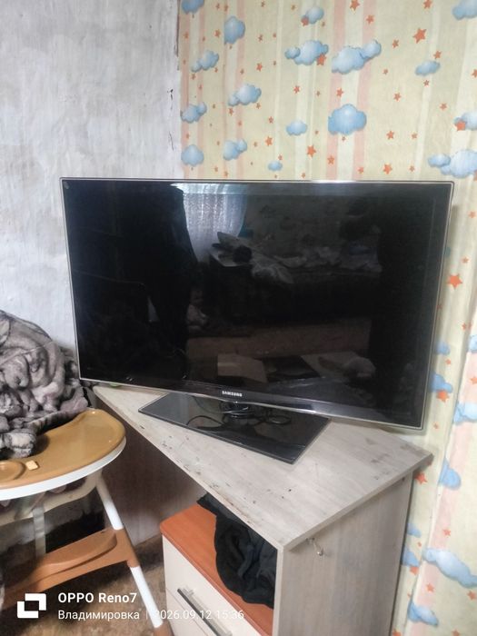 Продам телевизор Самсунг