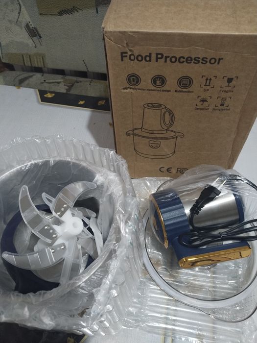 Кухонный комбайн