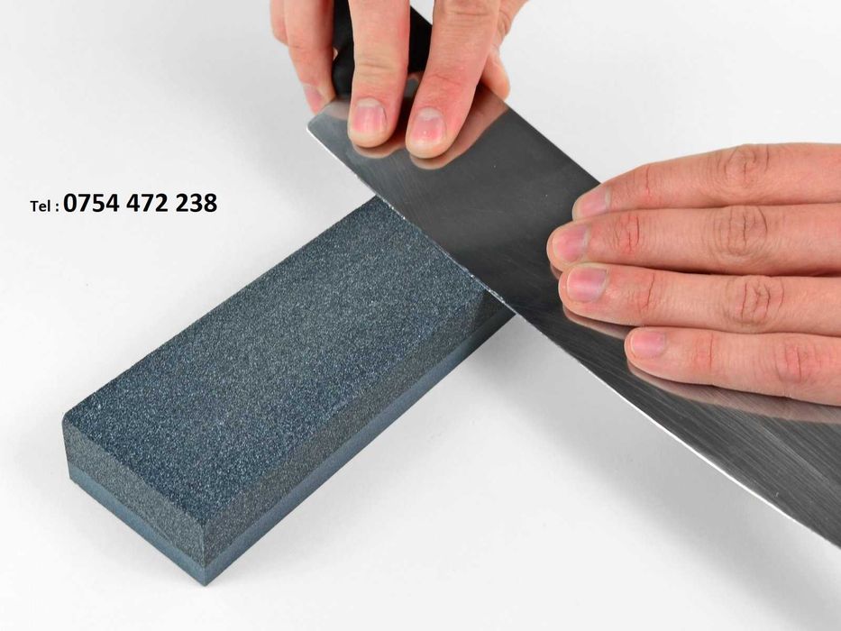 Ascutire manuala cutite si bricege