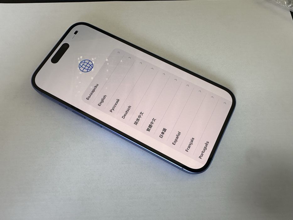 iPhone 16 Blue - Заключен с iCloud