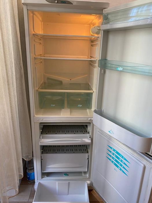 Холодильник stinol