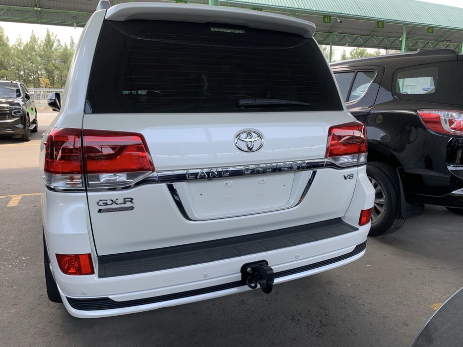 Toyota Land cruiser 200..