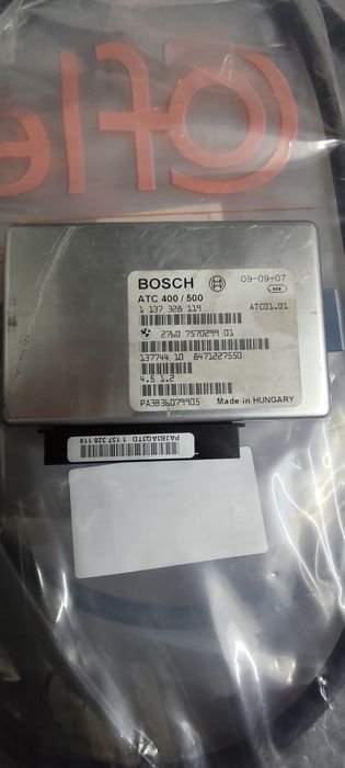 Vând modul calculator cutie transfer 280 lei ,cabluri frână mană 180 lei și 20 prezoane cu antifurt 250 lei pt BMW X3 E 83 2.0 diesel M 47