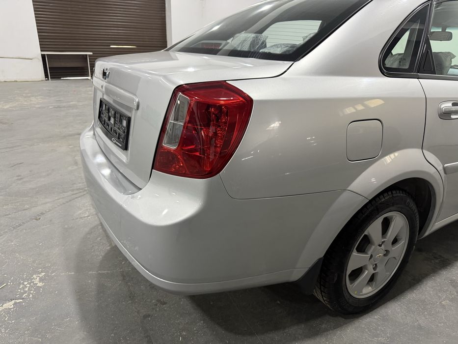 Бампер Chevrolet Lacetti
