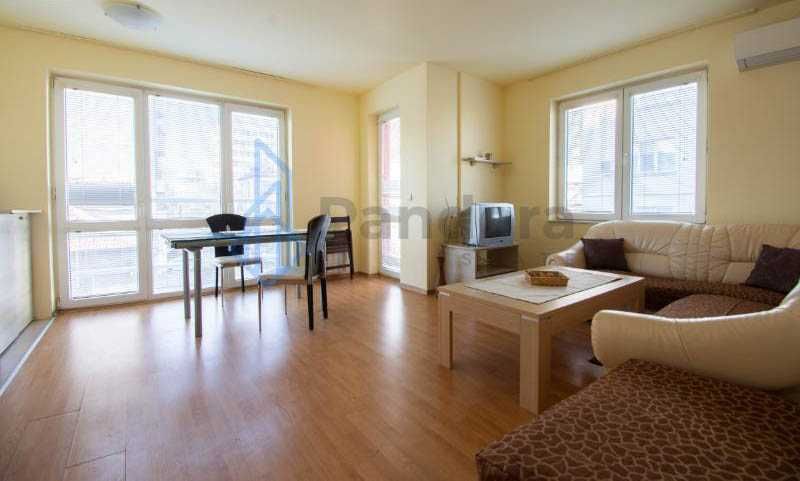 Дава се под наем Двустаен апартамент в София, Център - 60 кв.м за 475 € - Снимка #3