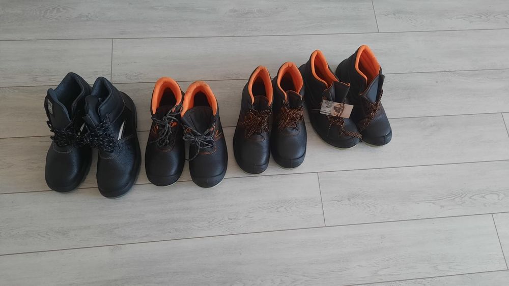 Продаётся новые осенние спец ботинки