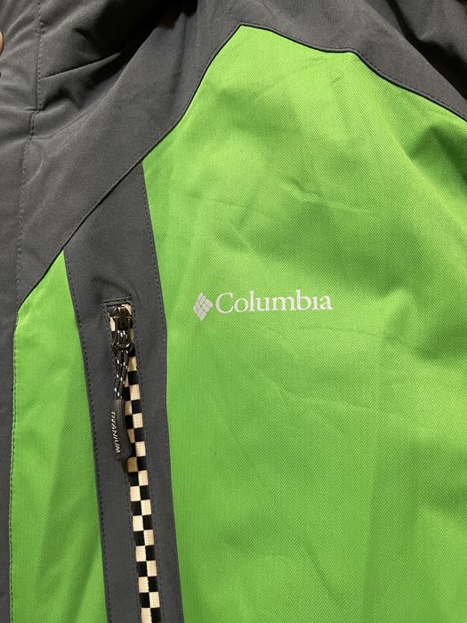 Мужская куртка коламбия