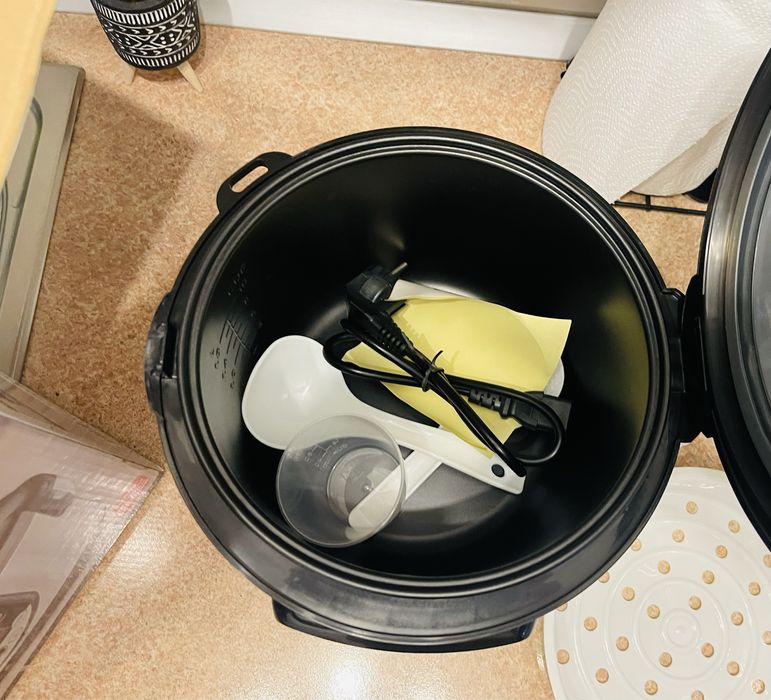 Delimano 18in 1 multi cooker